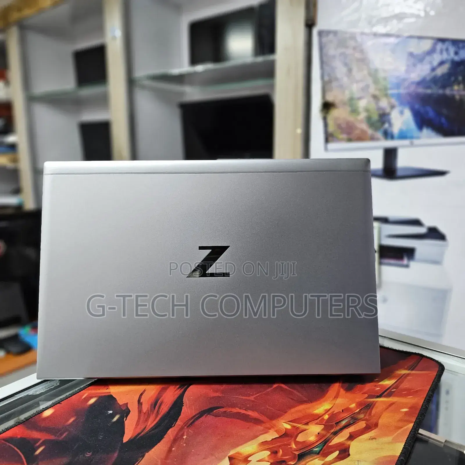 New Laptop HP ZBook Firefly G8 16GB Intel Core I7 SSD 512GB