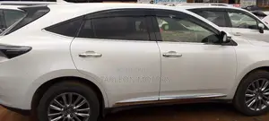 Toyota Harrier 2.0 2016 White
