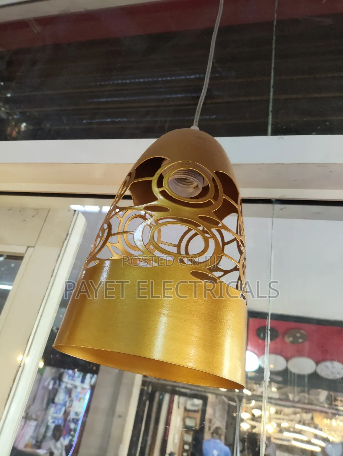 Pendant Light Goldish