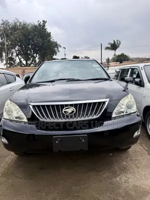 Toyota Harrier 2.4 2013 Black