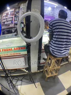 18 Inch Ringlight (Normal Stand)