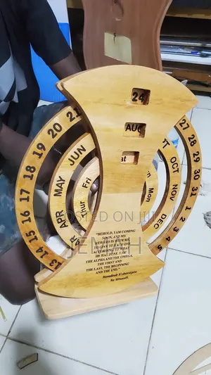 Wooden / Infinity Calenders