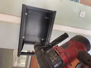 Standard Drillings and Mounting