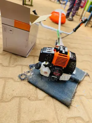 Powerfull Machine 520cc/ Mitsubishi/Lawn Mower