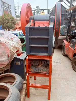 Stone Jaw Crusher Machine (Pe200*300)