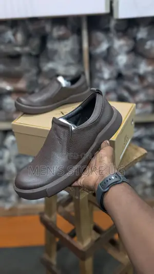 Clarks Genuine Leather Casual Shoes