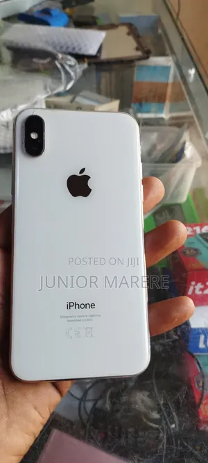 Apple iPhone X 64 GB White