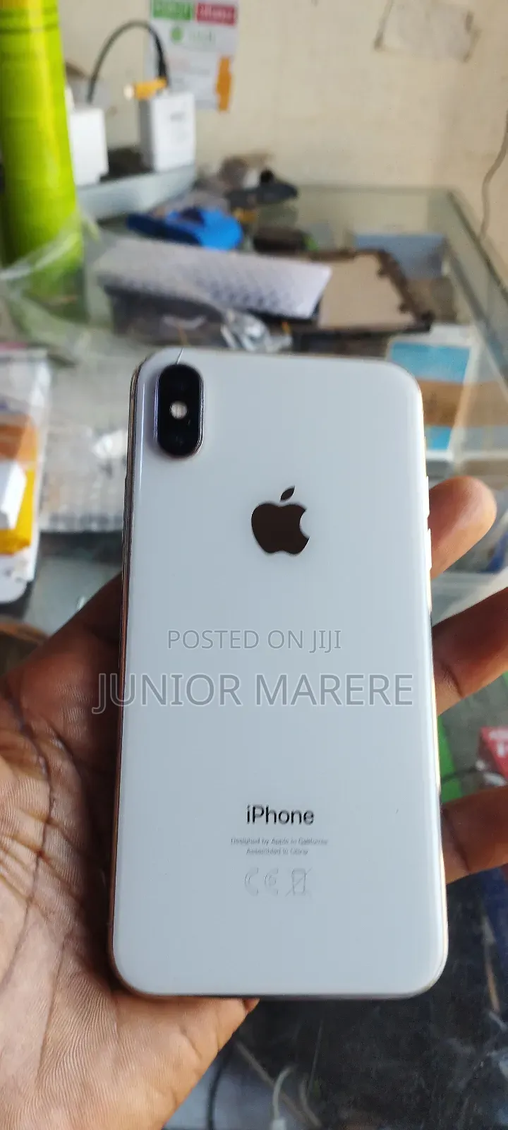 Apple iPhone X 64 GB White