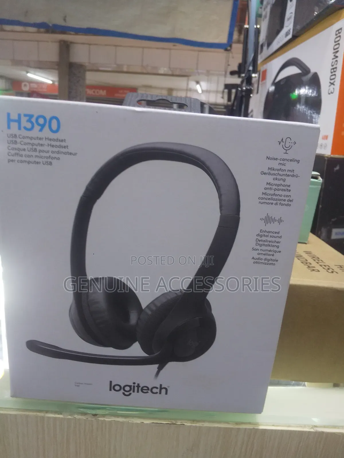 Logitech H390