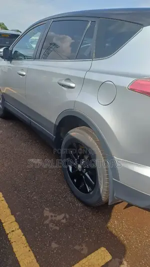 Toyota RAV4 2017 Silver