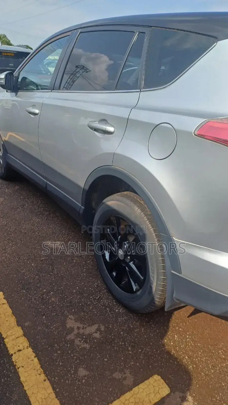 Toyota RAV4 2017 Silver