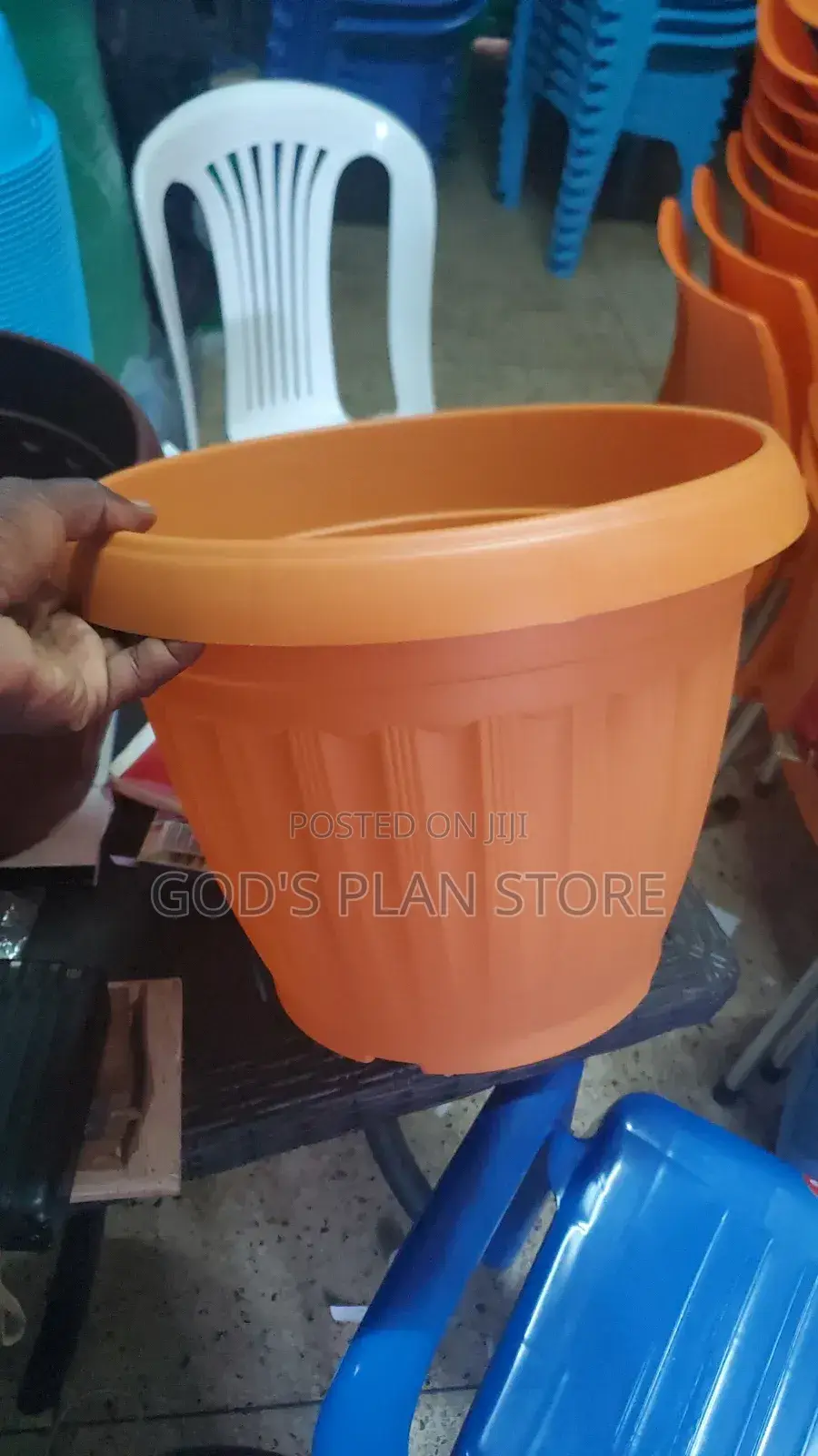 Clay Brown Large Plastic Flower Pots