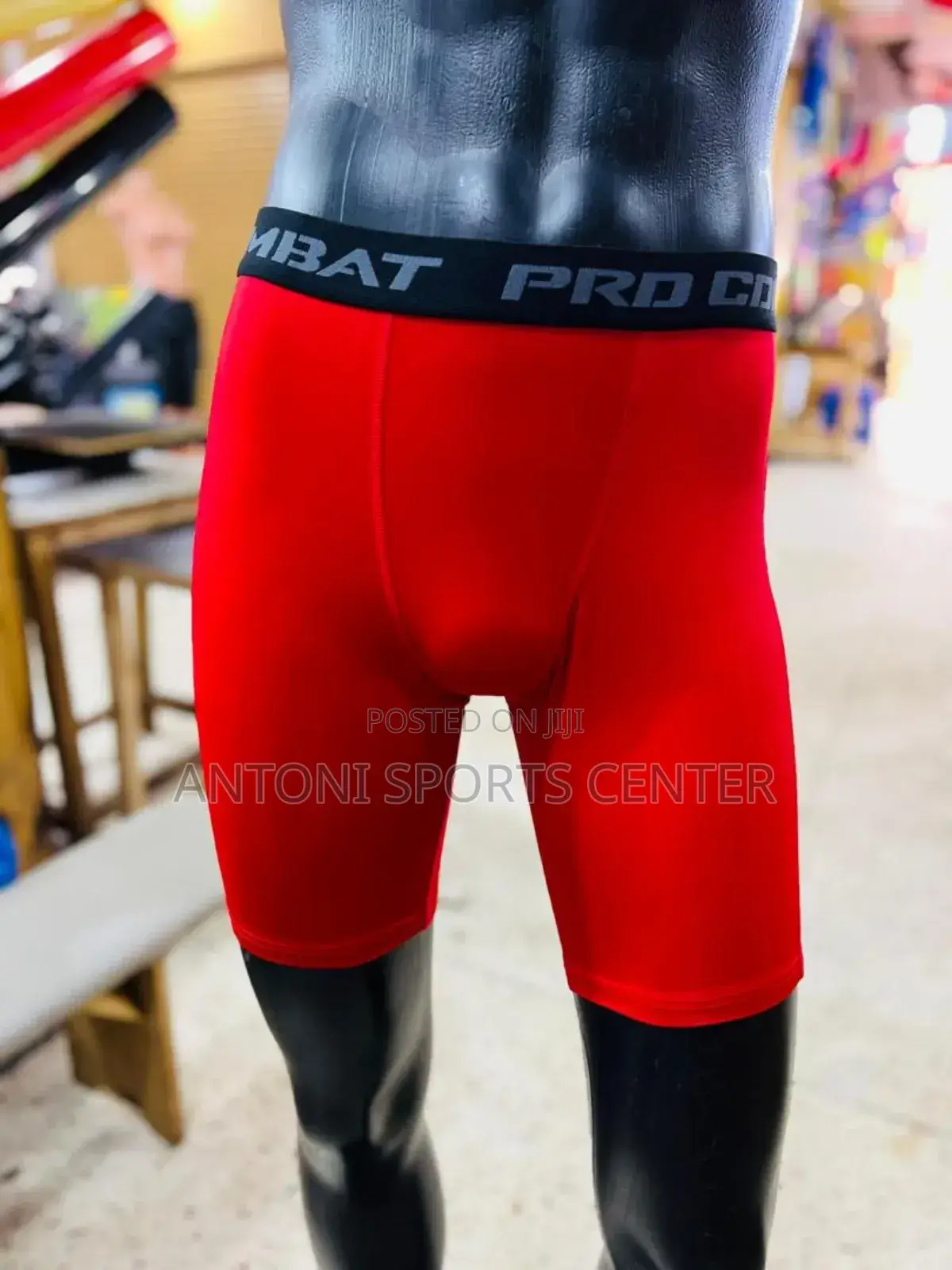 Mascheal Tight Short