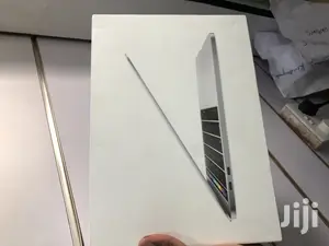 New Laptop Apple MacBook Pro 16GB Intel Core i7 SSD 512GB