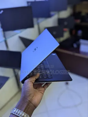 Laptop Dell XPS 13 9320 8GB Intel Core I7 SSD 256GB