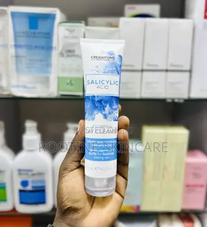 Creightons Salicylic + Lactic Acid Clay Foaming Cleanser