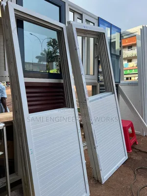 Quality Aluminum Bathroom Door Half Pannel And Glass