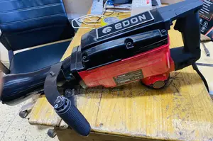 Demolition Hammer/Breaker / Makita