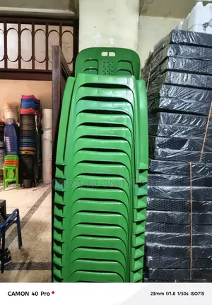 Plastic Chairs for Church/Hiring/Garden/Bars/Restaurant