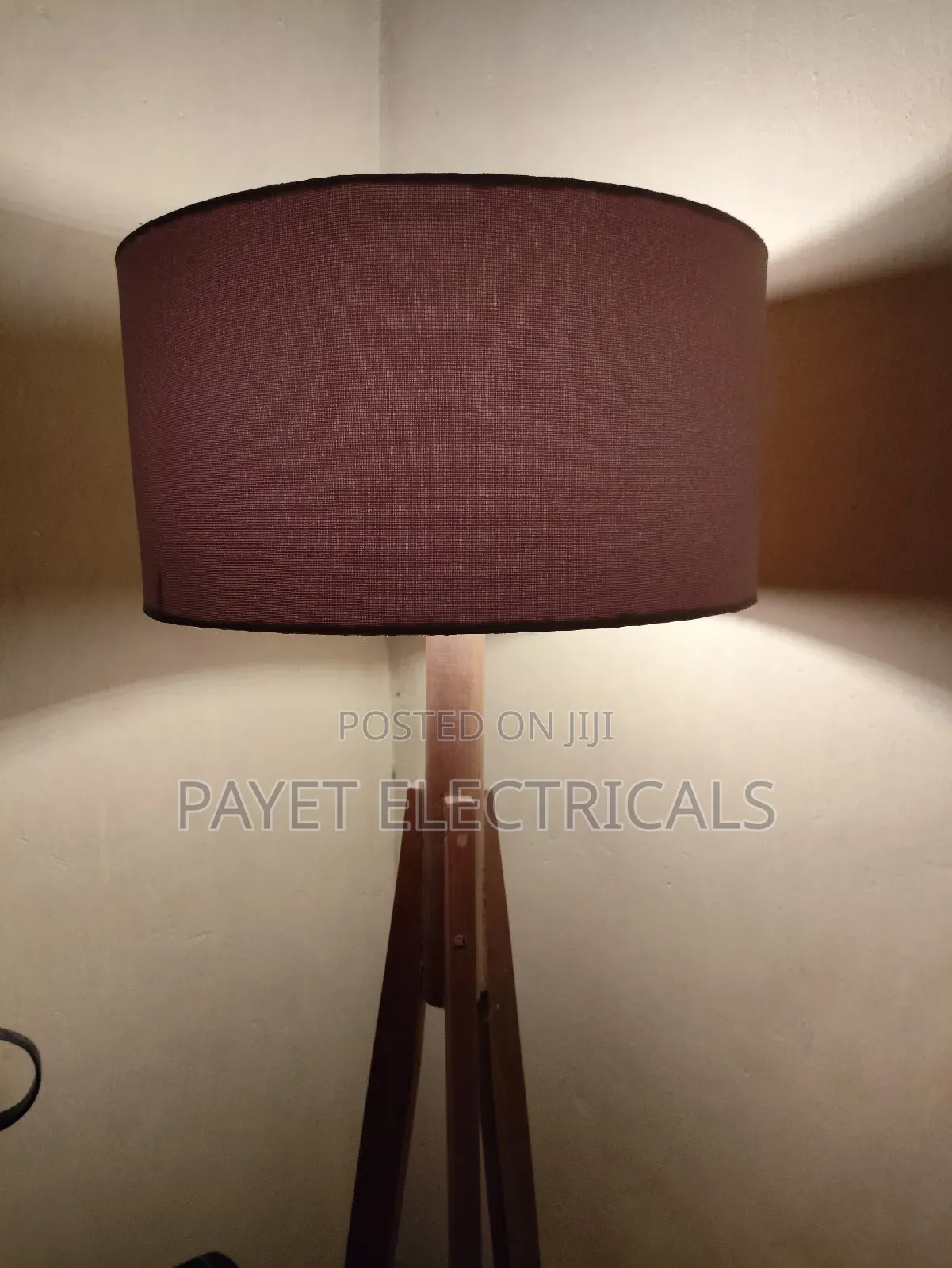 Floor Lamp Holder