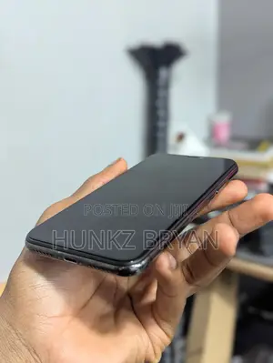 Apple iPhone X 64 GB Gray