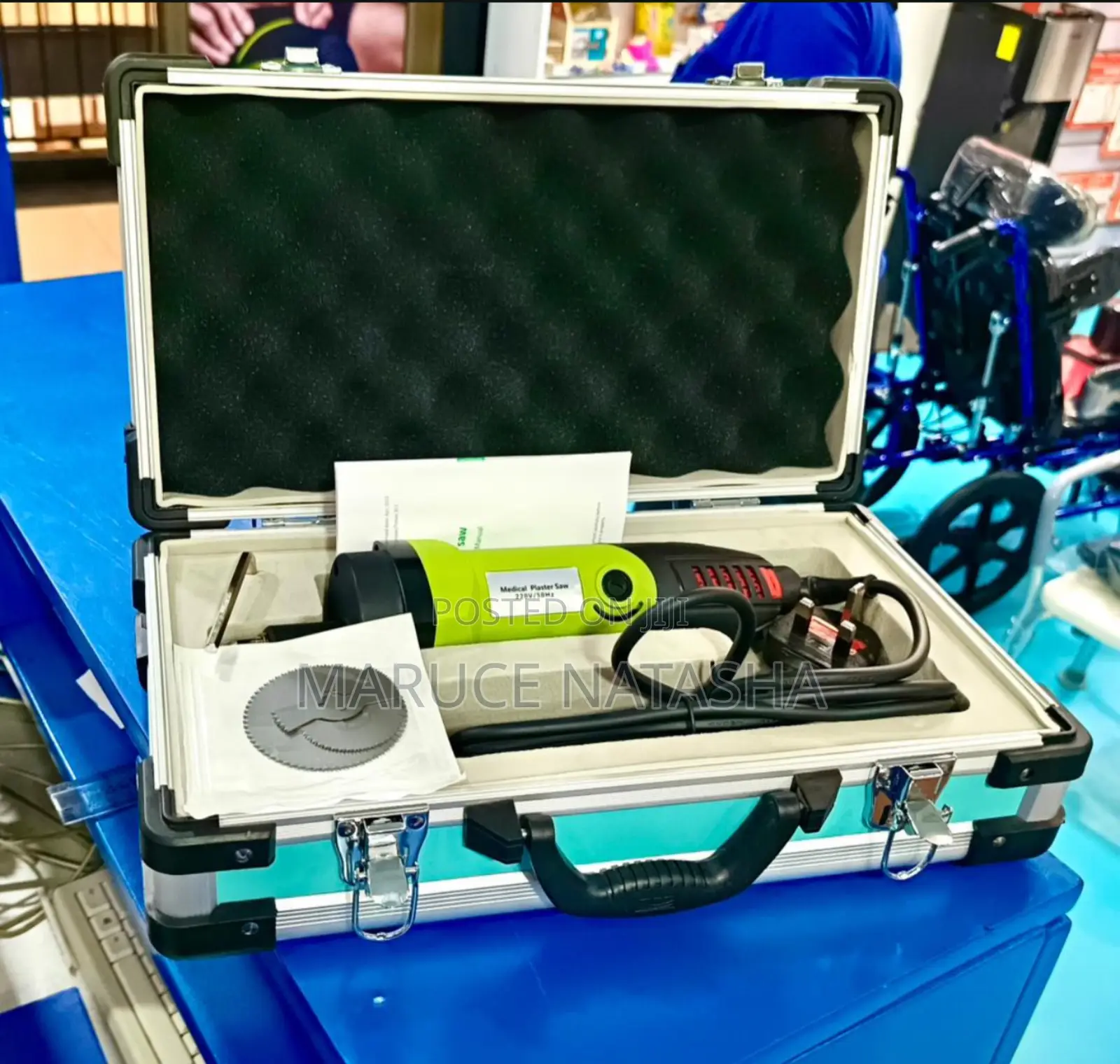 Electric Plaster Cutter
