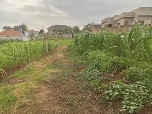 Plot of 50x100 for Sale in Sonde