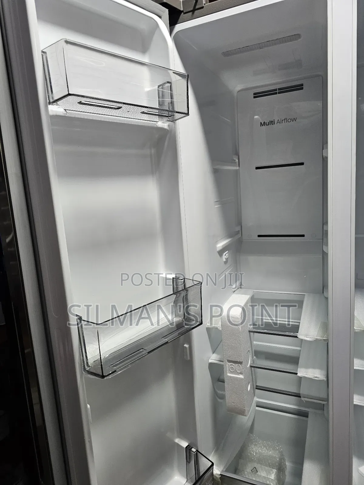 Hisense 750 Litres Side by Side Fridge