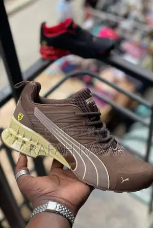 Original Coffee Brown Puma Ferrari Trail Luxury Sneakers