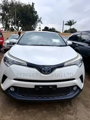 Toyota C-HR 2017 Off white