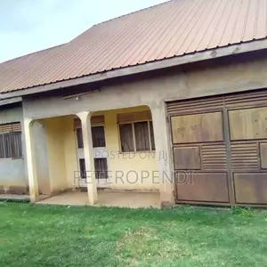 House in Bweyogerere
