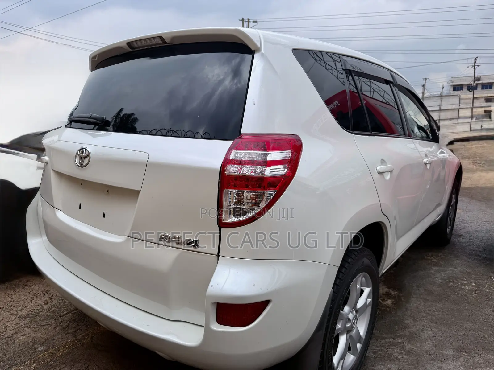 Toyota RAV4 2012 Pearl