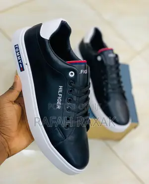 Men’S Super Classic Black/White Tommy Hilfiger Casual Shoes