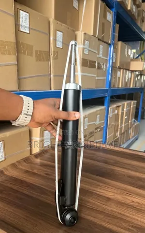 Rear Shock Absorbers for Toyota Vitz New Shape