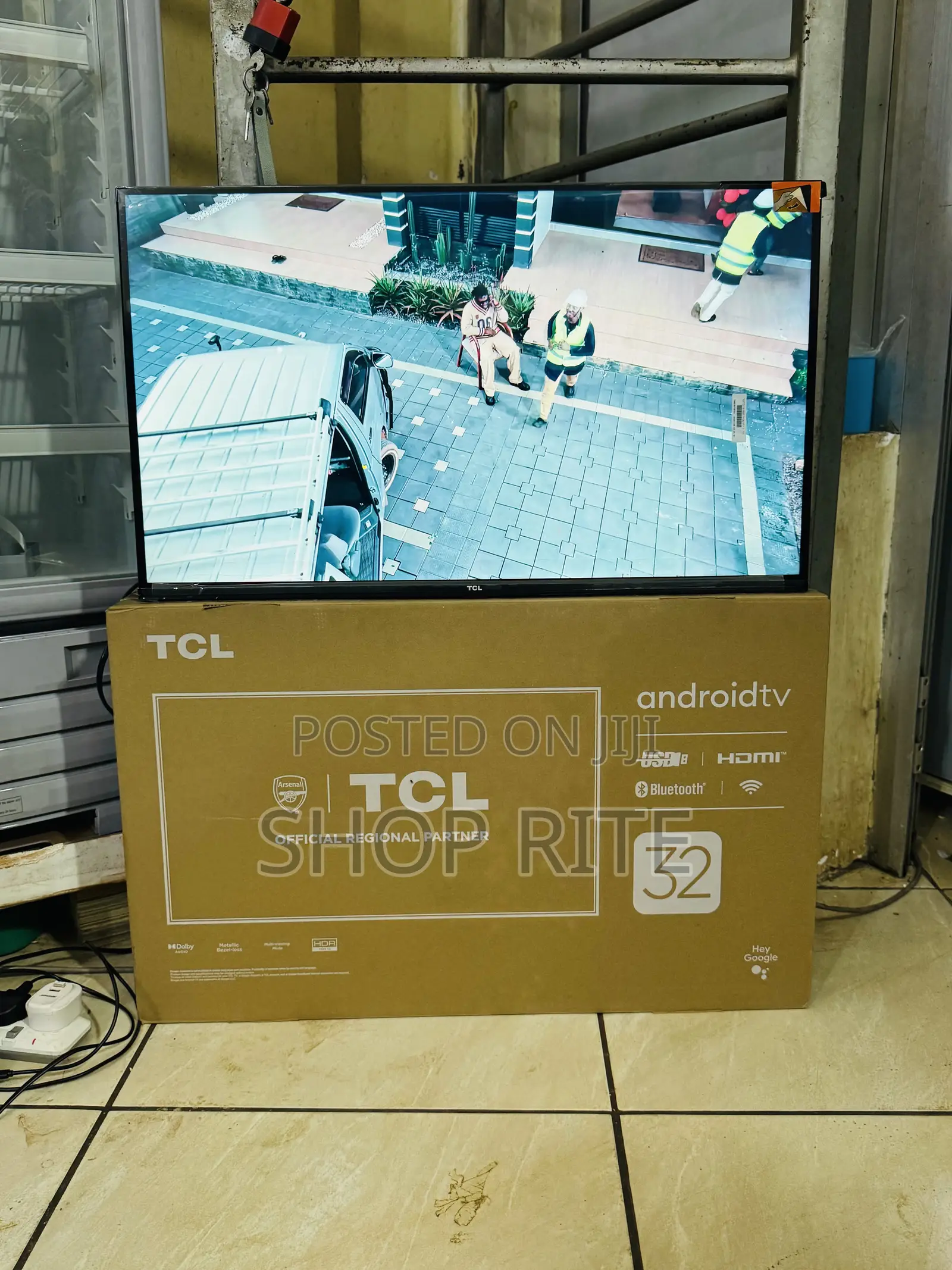 TCL 32inches Smart Brand New Led TVS Hybrid