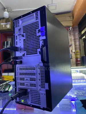 New Desktop Computer Dell OptiPlex 3080 8GB Intel Core I7 HDD 1T
