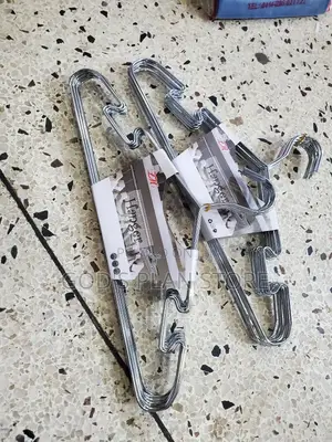 10pcs Metallic Hangers