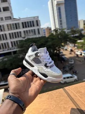 Boys Sneakers Sizes 30-25