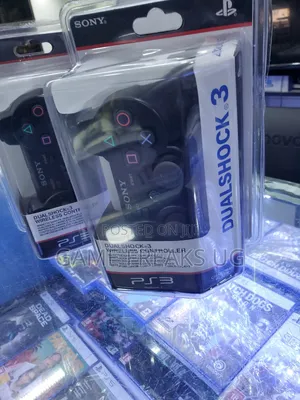 A Black Wireless Ps3 Game Pad