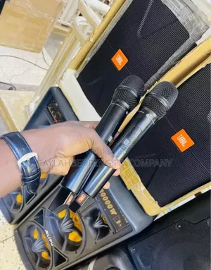 JBL the Wireless Master Piece Two Microphone System