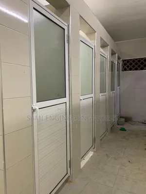 Quality Aluminum Bathroom Doors