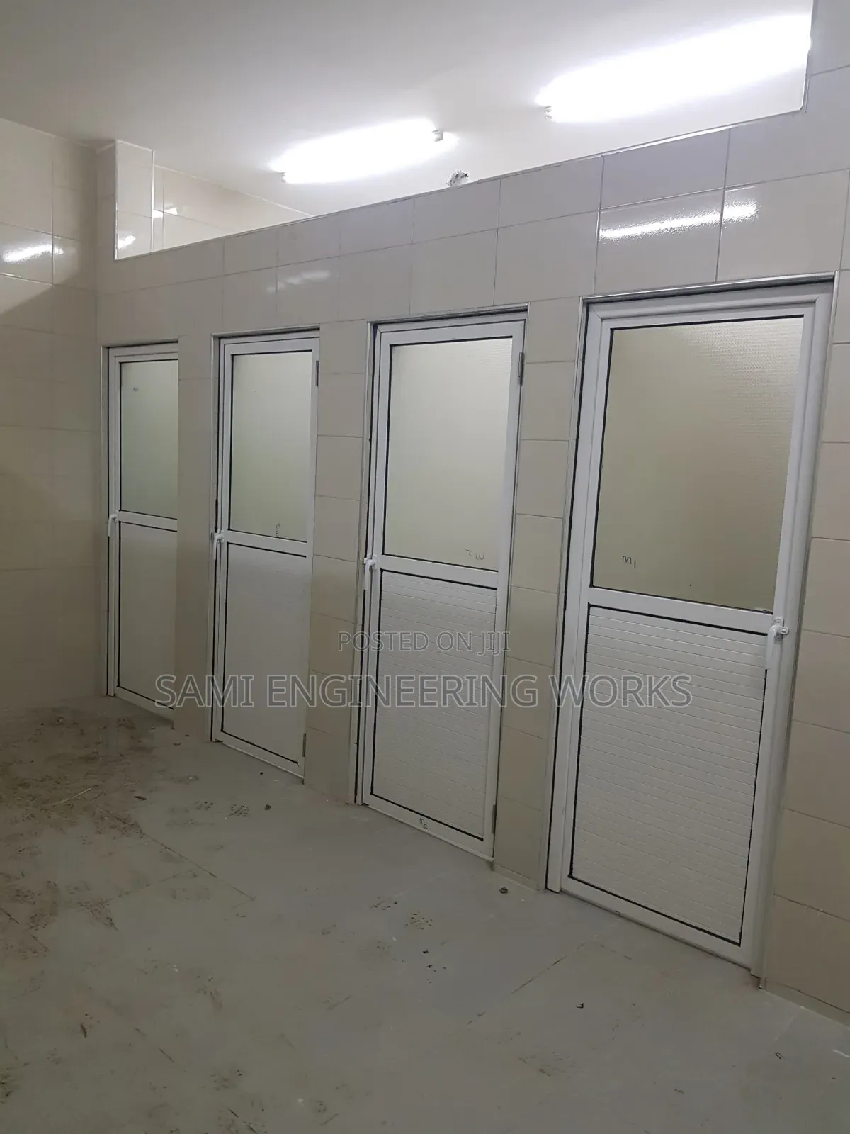 Quality Aluminum Bathroom Doors