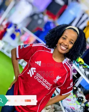 Liverpool Reds Simple Jersey