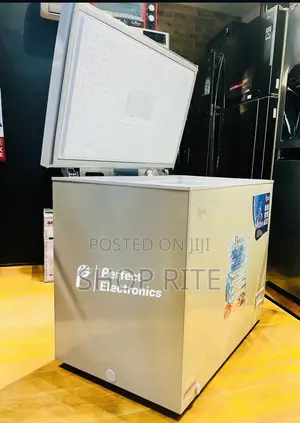 Roch Chest/Deep Freezer 350 Liters
