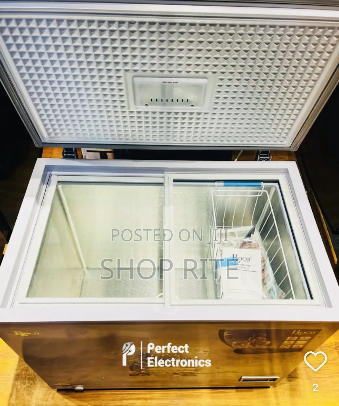 Roch Chest/Deep Freezer 350 Liters