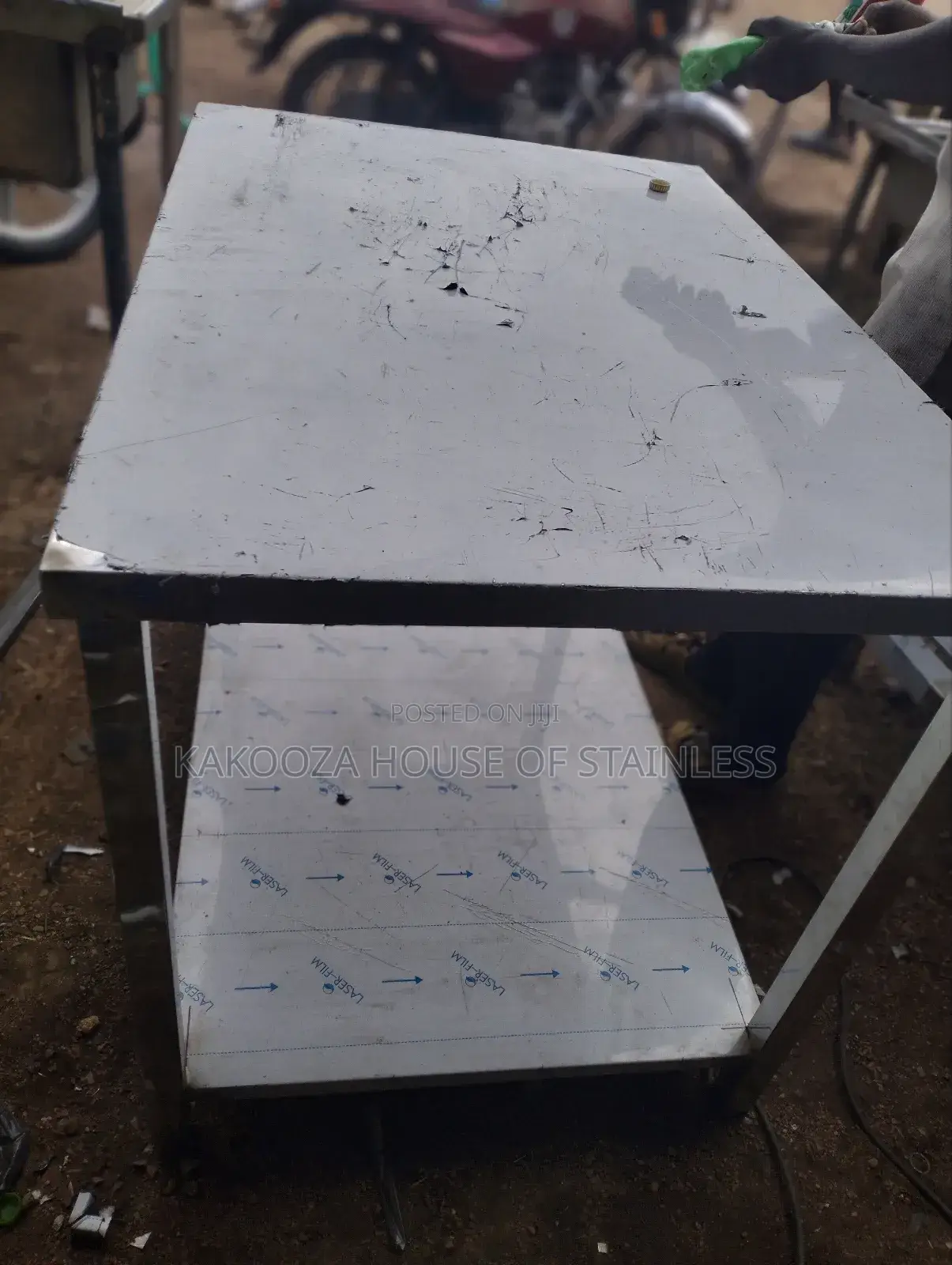 Stainless Steel Working Table With Shelve