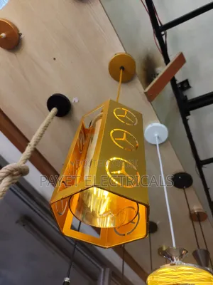 Goldish Pendant Lamp Holder