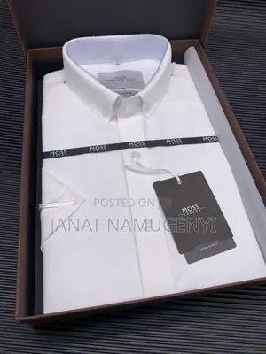 Moss Plain White Short Sleeved Shirts