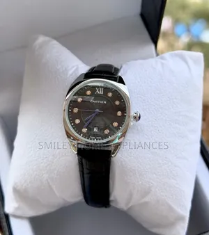 Black Face Leather Strapped Women's Designer Time Piece