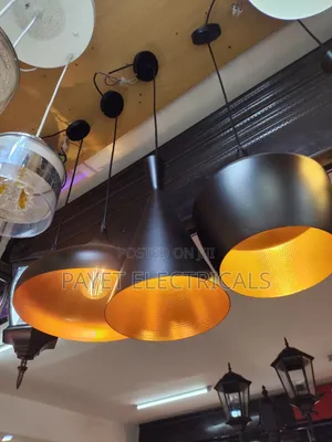 Gold and Black Pendant Lamp Holder